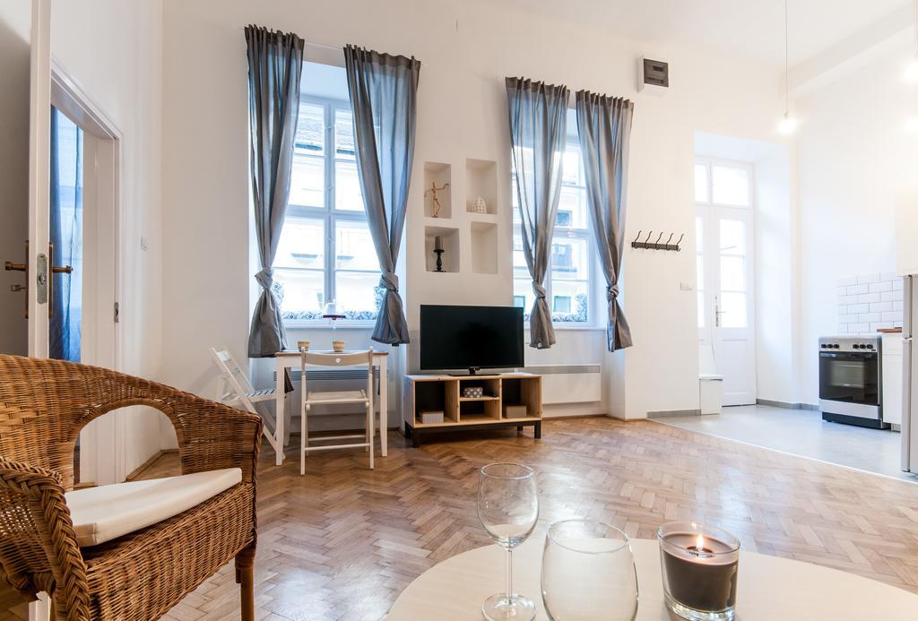 Peppers Apartments - Downtown Budapest Phòng bức ảnh